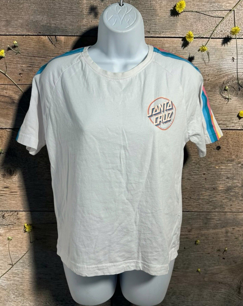 Women's Santa Cruz Skateboards Boxy T-Shirt Sz M Rainbow Short Sleeve Tee Top